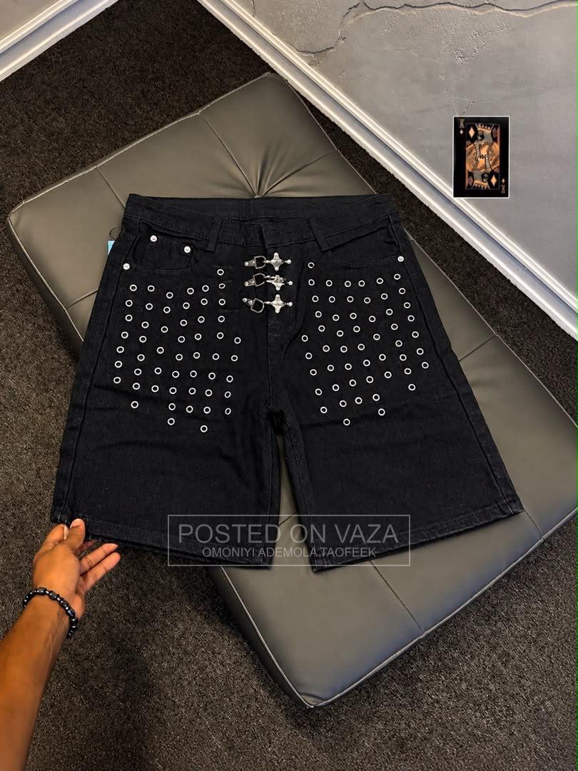 Short jeans — photo 4